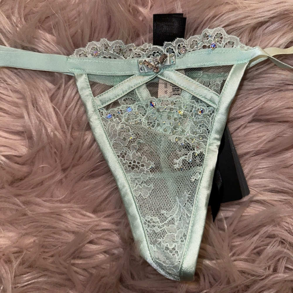 Victoria’s Secret Designer Collection VSDC Mint Thong Swarovski Crystals NWT